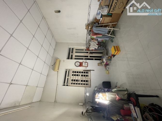 BÁN NHÀ BÌNH TÂN -BÌNH TÂN -KẾ KHU TÊN LỬA, NHÀ 3 TẦNG, 68m2   HXH, SÁT CHỢ LÊ ĐÌNH CẨN - 4