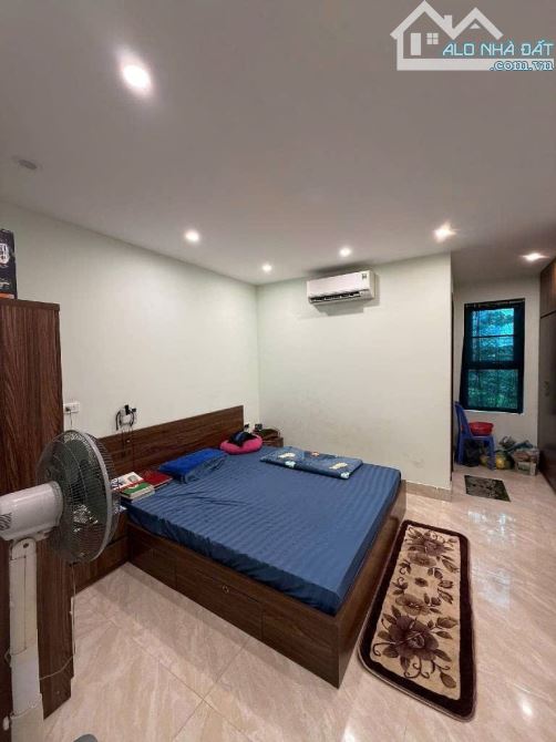 B.Á.N NHÀ  LAI XÁ, GARA , Ô TÔ TRÁNH DỪNG ĐỖ, THANG MÁY ÊM DU  72M2, 15 TỶ 9 - 4