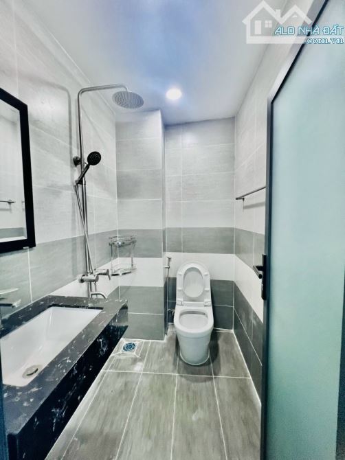 🦅HẺM XE HƠI PHƯỜNG LINH TÂY TP THỦ ĐỨC - 53M2 NGANG 5.3M 4 TBCT - GIÁ CHỈ HƠN 5 TỶ.🍉 - 4