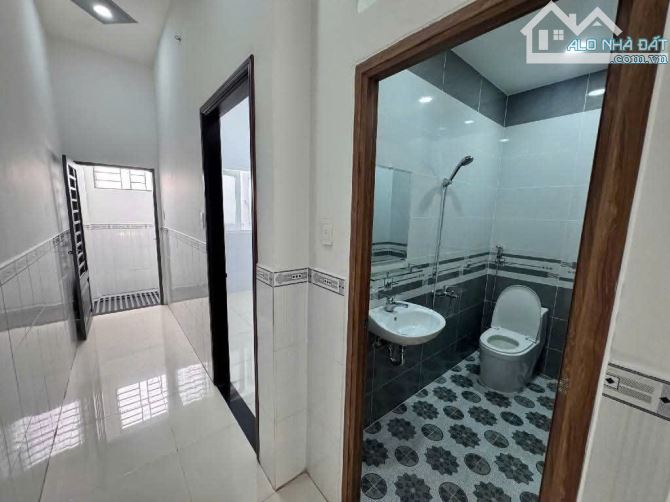 4 tầng 35m2 ngay trục đường PHAN ĐĂNG LƯU trung tâm quận Bình Thạnh chỉ 4,1ty - 4
