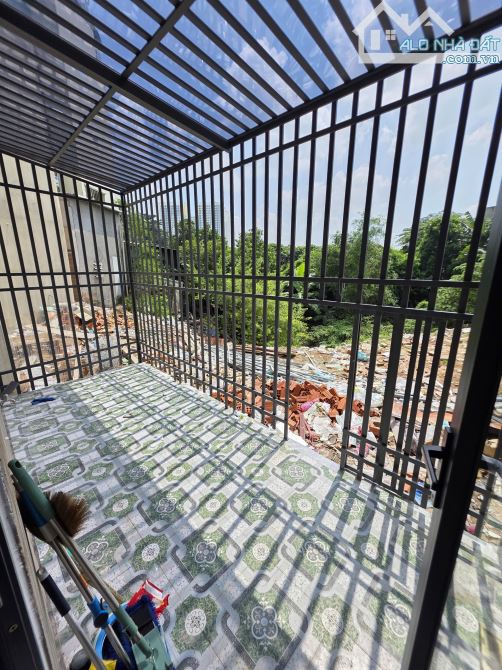nhà 2 lầu 88m2 6ty5 TL MT đường vào chợ Xóm Nghèo, kinh doanh, p.Dĩ An - 4