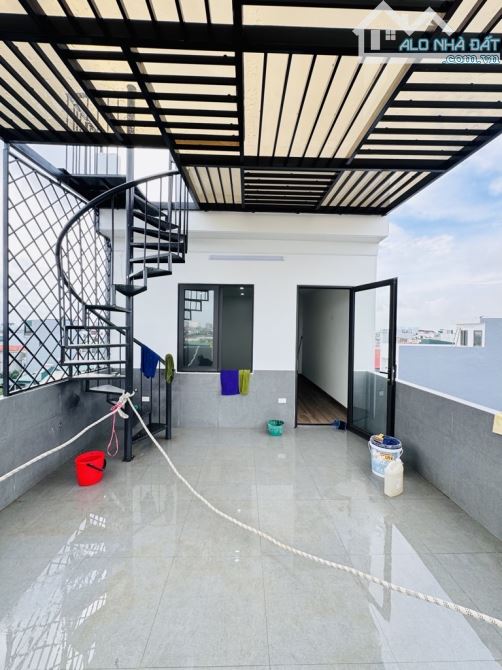 🏰 SIÊU PHẨM THẠCH BÀN – 7 TẦNG THANG MÁY – FULL NỘI THẤT – Ô TÔ VÀO NHÀ – THIẾT KẾ TÂN CỔ - 4