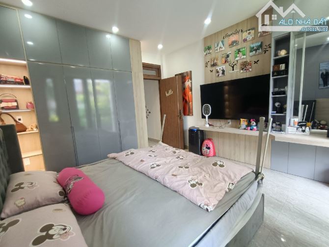 🎉🎉CHỦ ĐÃ CHUYỂN ĐỔI SỬA LẠI HIỆN NHÀ CÓ 4 PHÒNG CĂN HỘ ( Dòng tiền 20 triệu tháng 4 phòn - 4