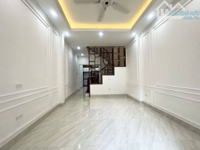 -XUÂN LA - TÂY HỒ - PHÂN LÔ CÁN BỘ - DT 51M - 6 TẦNG - Ô TÔ ĐỖ 30M - NGAY PHỐ - NGÕ Ô TÔ - 4