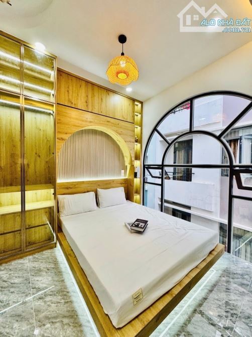 TRUNG TÂM PHÚ NHUẬN - Huỳnh Văn Bánh - 4 Tầng  - DT :3.2m x 6m,DTSD lớn hơn 50m2 👉4,88 Tỷ - 4