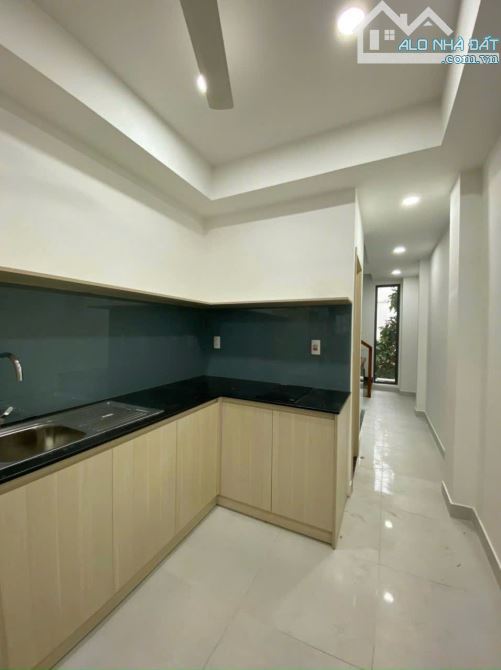 BÁN NHÀ QUẬN 1, 4 TẦNG, 37M2, 8,8 TỶ, NGUYỄN THỊ MINH KHAI, P. BẾN THÀNH - 4