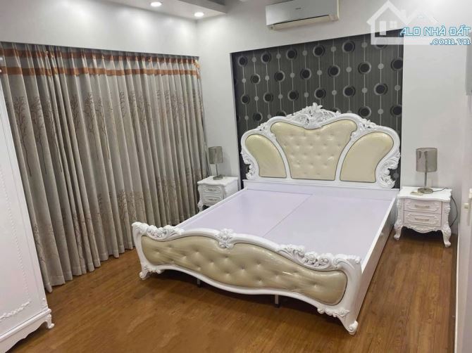 LONG BIÊN NGÔ GIA TỰ 🏠 LÔ GÓC 72M2 x 4TẦNG, Mt 5,2M - OTO VÀO NHÀ NGỦ - NGÕ THÔNG - ĐƯỜNG - 4
