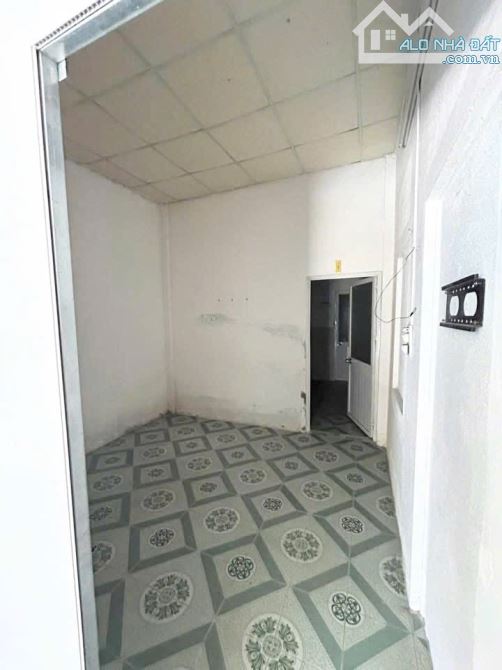 Nhà nhỏ kiệt 24 Lương Văn Can - 4