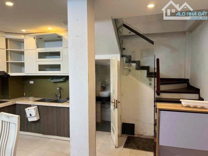 Cho thuê nhà Minh Khai, 4 tầng x 35m2, 3PN, 4 WC, 13.5 Triệu - 4