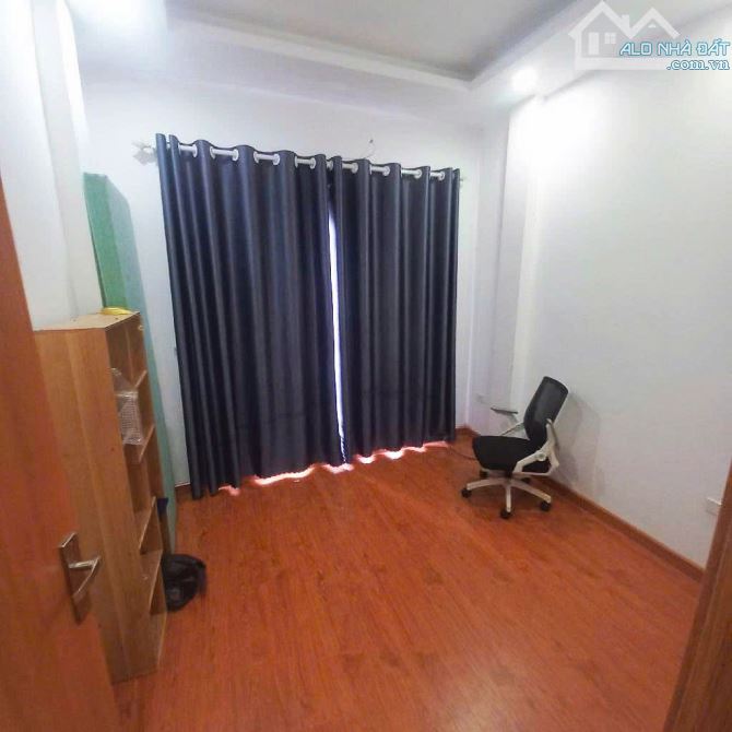 Cho thuê nhà nguyên căn 5 tầng gần bến xe Yên Nghĩa – 9 triệu/tháng - 4