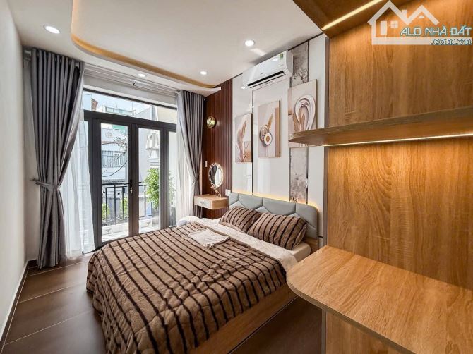 Bán Nhà Phú Nhuận - Siêu Phẩm 4 Tầng - Full Nội Thất - Vào Ở Ngay - Chỉ 6.45 Tỷ - 4