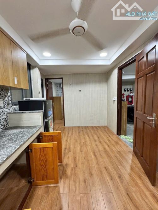 CHDV 6 TẦNG + THANG MÁY - 110M2 - 12 PHÒNG - DÒNG TIỀN 80TR/THÁNG - 16.x TỶ - 4