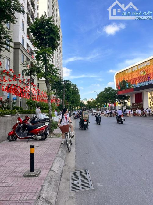 BÁN CĂN THƯƠNG MẠI DỊCH VỤ TẦNG 1 CT1B HOMELAND THƯỢNG THANH 50M2 – 4.38 TỶ LONG BIÊN - 4
