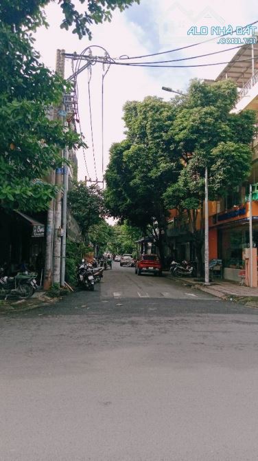 BÁN TOÀ NHÀ LÔ GÓC 2 MẶT TIỀN TRẦN HƯNG ĐẠO , TÂN PHÚ 98.2 M2 22TỶ TL CHÍNH CHỦ - 4