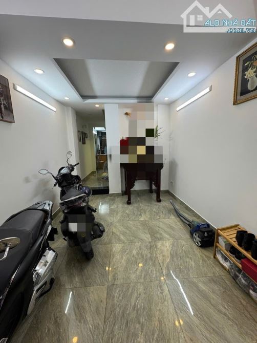 Bán nhà mặt tiền đường Nguyễn Lâm P3 Bình Thạnh - 43m2 - 4 tầng 4PN - 9,3 tỷ TL - 4
