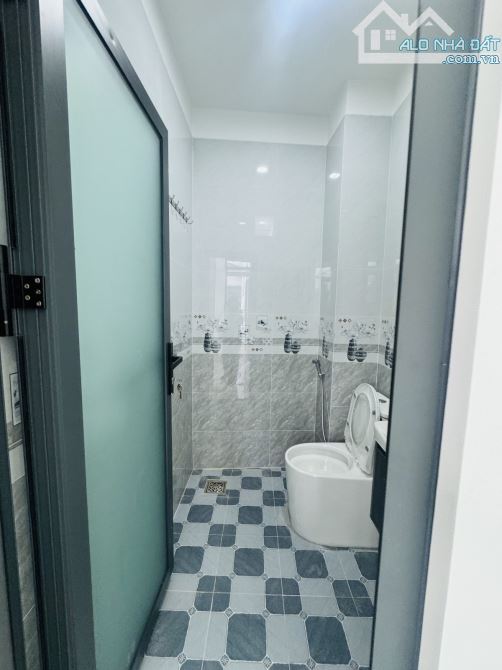 BÔNG SAO P5Q8 - 3.6X7.6M - 4 TẨNG - CHỈ 4.35 TỶ - 5