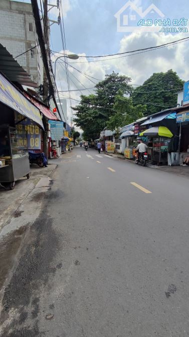 Mặt tiền kinh doanh,  chợ An Nhơn,  p6, GV,  100m2,  đường oto tránh 10.6Tỷ - 5