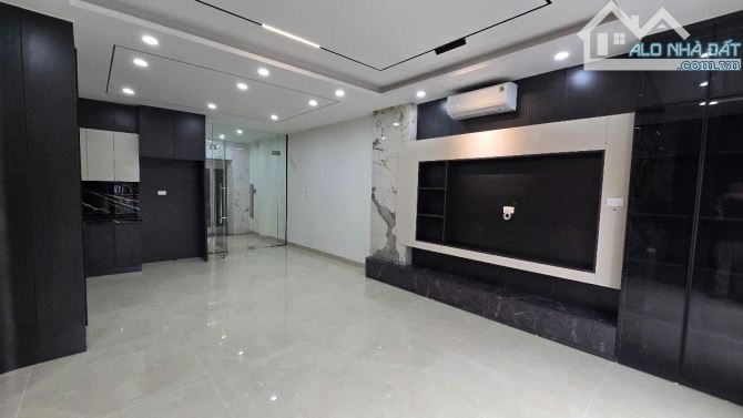 BÁN NHÀ MẶT PHỐ, Ô TÔ TRÁNH, KINH DOANH, 60M2X 5T THANG MÁY MỚI KOONG GIÁ 18,5 TỶ - 5