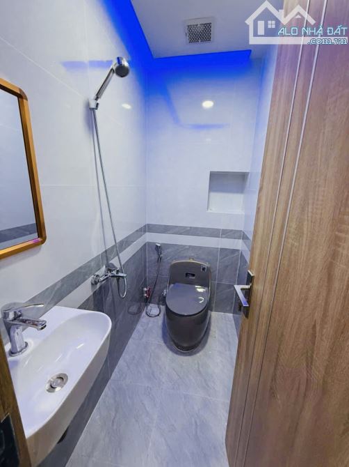 💣Lã Xuân Oai - Nhà 4 tầng BTCT mới xây - 50M2(4.55X11) - 3PN - Hẻm nhựa 1 trục 5M- 6.15Tỷ - 5