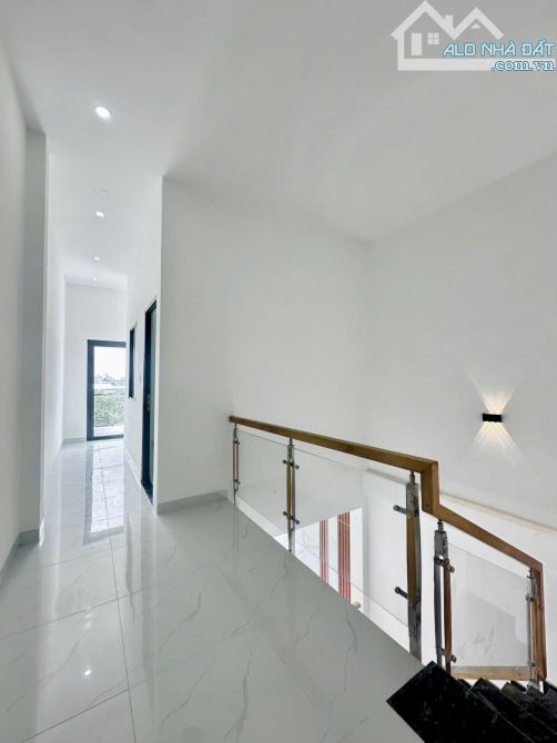 CHỦ VỀ QUÊ CHĂN CỪU CẦN BÁN NHÀ LẦU MỚI XÂY - 5
