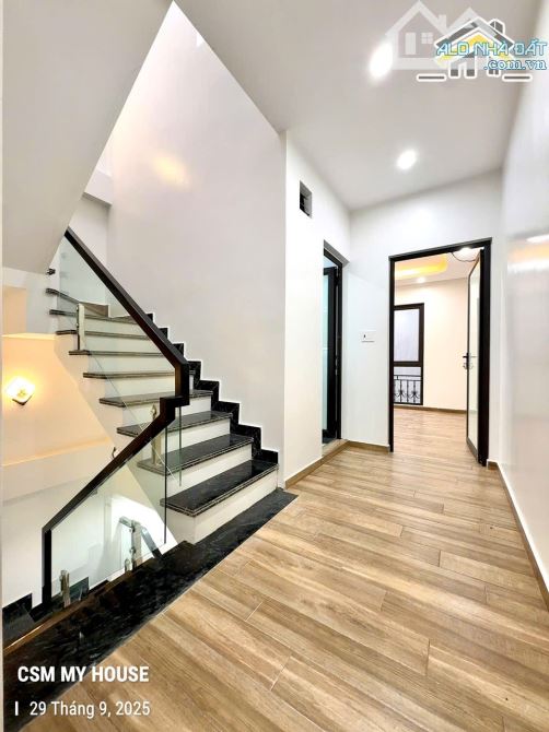 Bùi thị tự nhiên - 2 Tỷ 850 - Căn duy nhất 46m2 - 3 Tâng - 5