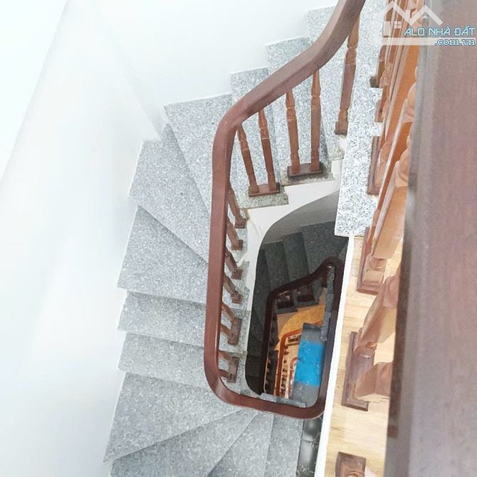 BÁN NHÀ VƯƠNG THỪA VŨ, 38M X 5 TẦNG, NGÕ NÔNG, GẦN Ô TÔ, BÃI GỬI XE, CHỈ 6.6 TỶ - 5