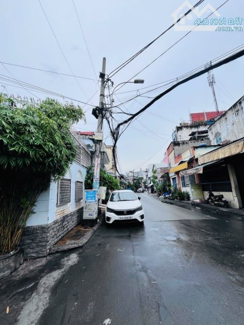 🔥Hoàng Văn Hợp- An Lạc A- Bình Tân ,Hẻm 2 Xe Hơi đỗ cửa DT 4mx13m. Giá Nhỉnh 5️⃣Tỷ - 5