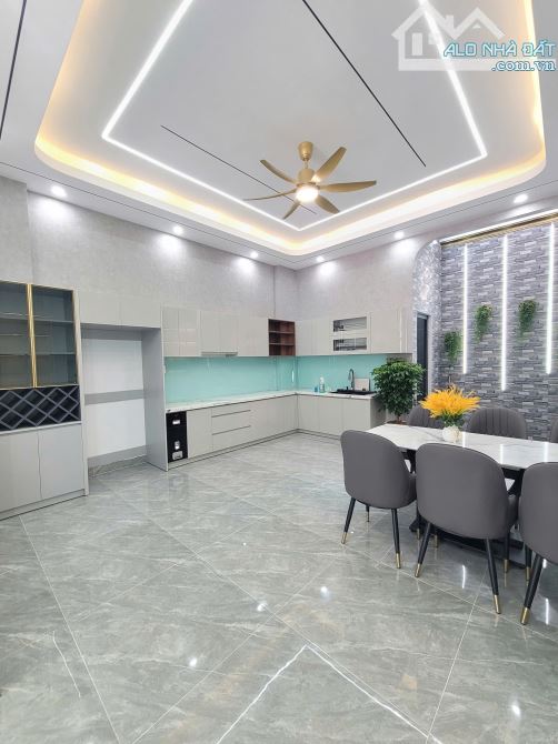5Tỷ950__85m2 🔥👉 Nhà Phố Trục Chính KDC gần Bến Xe Tân Đông Hiệp__ra đường ĐT743 chỉ 100m - 5
