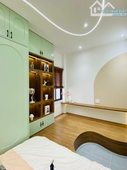 BÁN NHÀ CÓ HỢP ĐỒNG THUÊ SẴN 27TRIỆU - ĐINH CÔNG TRÁNG, QUẬN 1 - GIÁ 5.93TỶ/52M2(4m x 13m) - 5