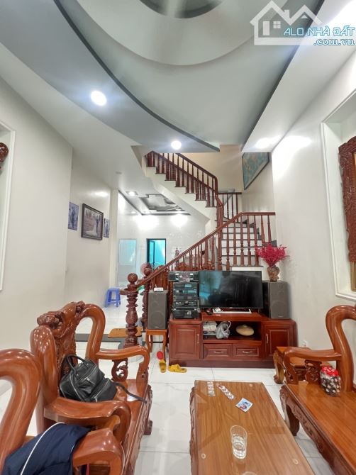 🏡 CẦN BÁN NHÀ TRƯỜNG CHINH - 66m² - 3 TẦNG - Ô TÔ ĐỖ CỬA - GIÁ 6.3 TỶ - 5