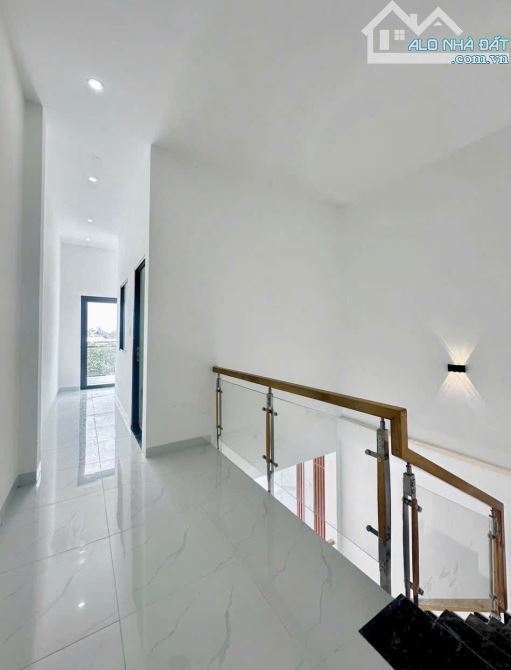 BÁN NHÀ NGAY CỔNG 11 ,SỔ HỒNG RIÊNG THỔ CƯ HOÀN CÔNG,600TRIỆU NHẬN NHÀ - 5