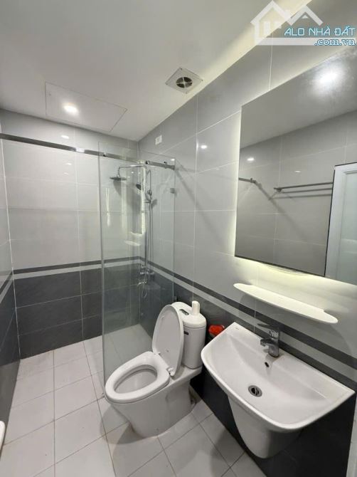 Bán nhà  Phạm Văn Đồng 63m2, phân lô, ô tô, nội thất chủ tặng, nhỉnh 11tỷ. - 5