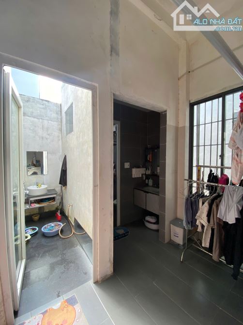 Bán nhà (1 mê) Cẩm Nam 12, Hòa Xuân - Móng 3 tầng, view công viên - Giá 5.25 tỉ tl - 5