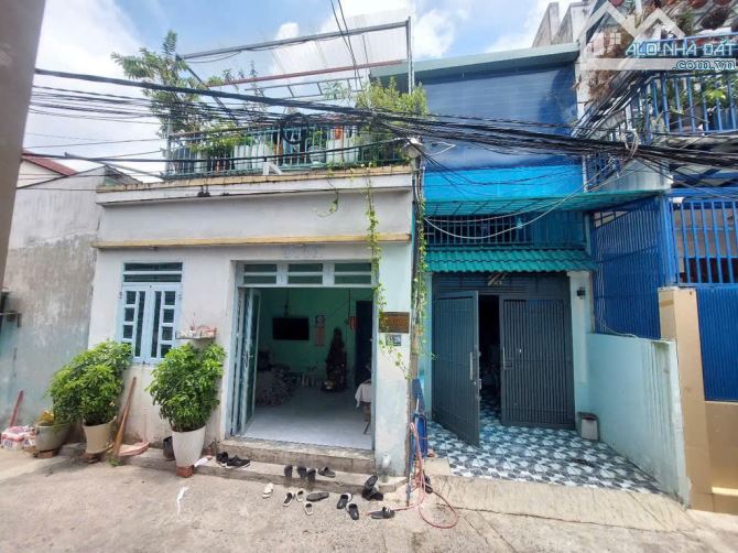 Bà Điểm (HM) bán nhà HXH dtich 128m2 ngang 8m gần đường QL22 giá 5,47tỷ - 5