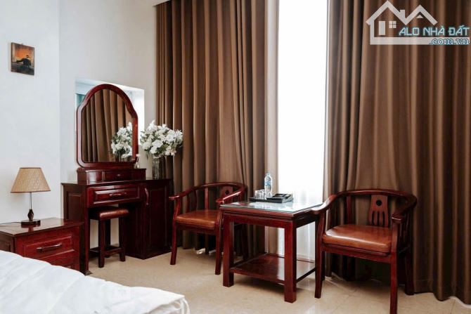 Cho thuê khách sạn Lê Hồng Phong , Hải Phòng - DT 155m - 18 phòng - PCC đầy đủ - 5
