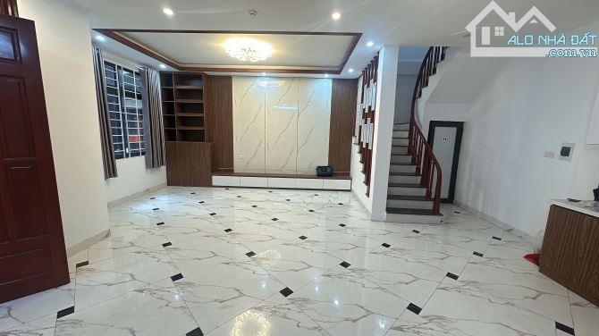 Bán nhà Tôn Đức Thắng – 54m² – 5 tầng – gần ô tô! - 5