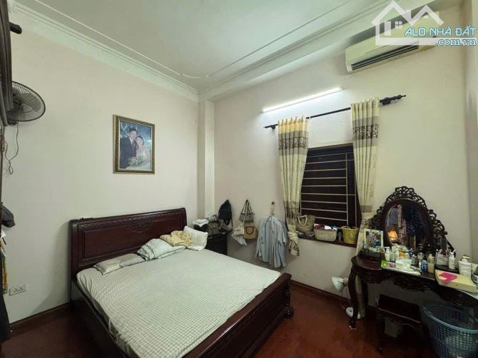 Chùa Láng 75m² 5 tầng lô góc ngõ phân lô ô tô tránh vị trí vàng giá 24 tỷ - 5
