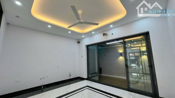 Bán nhà liền kề nam thắng Phùng Khoang vew biệt thự kinh doanh dt 79 5 tầng - 5