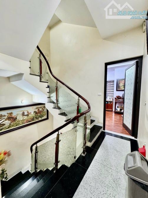 Bán nhà Nguyễn Chí Thanh 72m² ngõ ô tô tránh phân lô kinh doanh giá 21,5 tỷ - 5