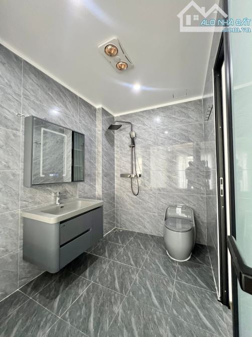 🏘 Nhà 5 tầng thang máy tại TĐC Xi Măng – Sở Dầu, Hồng Bàng – Giá 6 tỷ - 6