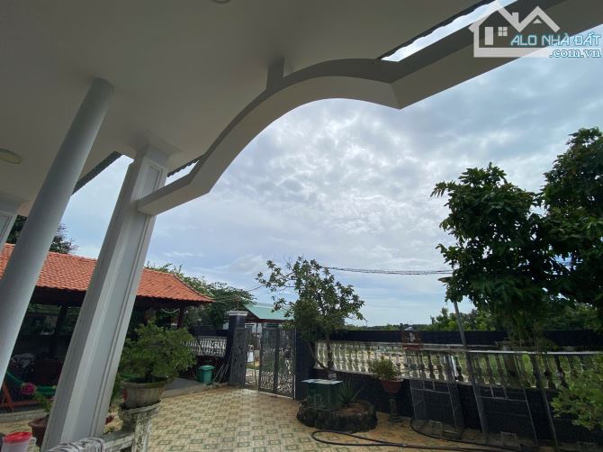 NHÀ VƯỜN BIỂN LỘC AN - CÁCH BÃI TẮM CHỈ 1.5KM -  🌈🌈DT 800M2 - 40x20M - SẴN 80M2 THỔ CƯ - 6