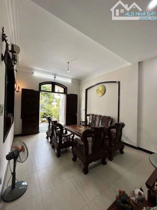 Bán Biệt Thự 2 MT (8x24m,188m2) An Khánh TP.Thủ Đức Giảm 3 tỷ Chỉ :62 tỷ TL - 6