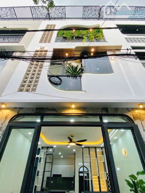 NHÀ ĐẸP GÒ VẤP 3 TẦNG- KẾ PHẠM VĂN CHIÊU -PHƯỜNG 14 - 6