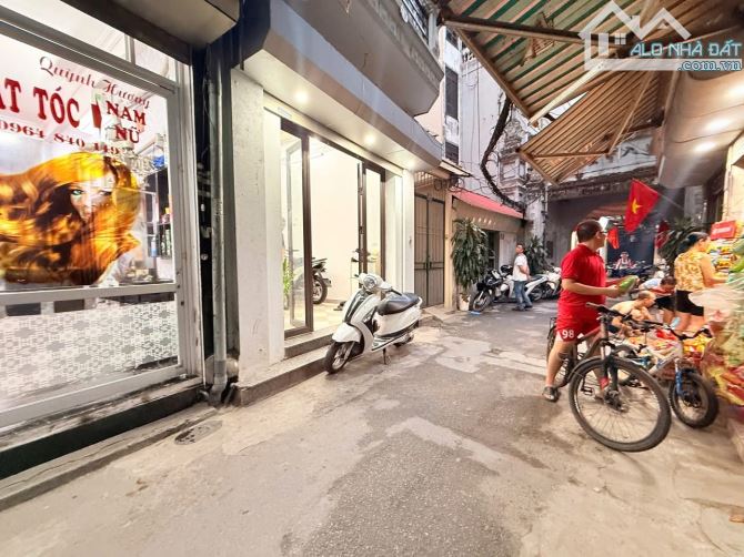 ĐỘC HIẾM Đội Cấn! NGÕ 279 RỘNG NHƯ PHỐ - Ô TÔ TRÁNH NHAU - KINH DOANH SẦM UẤT - 45m² x 5 T - 6