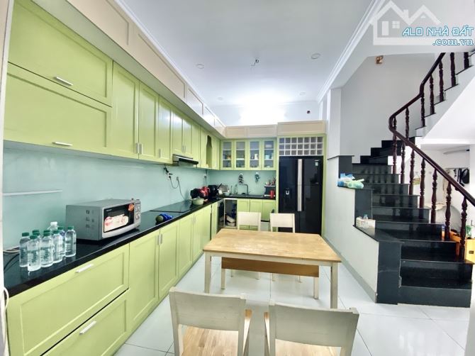 🏡 🏡BIỆT THỰ 2 TẦNG - NGANG BỀ THẾ 8M x 16M - NGAY TRƯỜNG CHINH - NGUYỄN VĂN QUÁ - 6