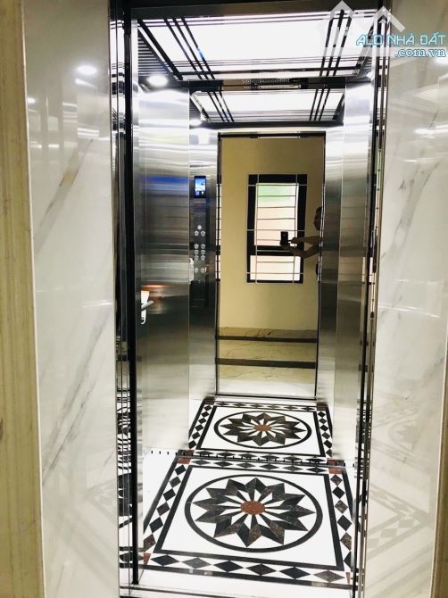 Hoa hậu Bồ Đề, nhà lô góc kiểu mới, 90m2, 7 tầng gara ô tô, ngõ ô tô thênh thang, 28.5 tỷ - 6