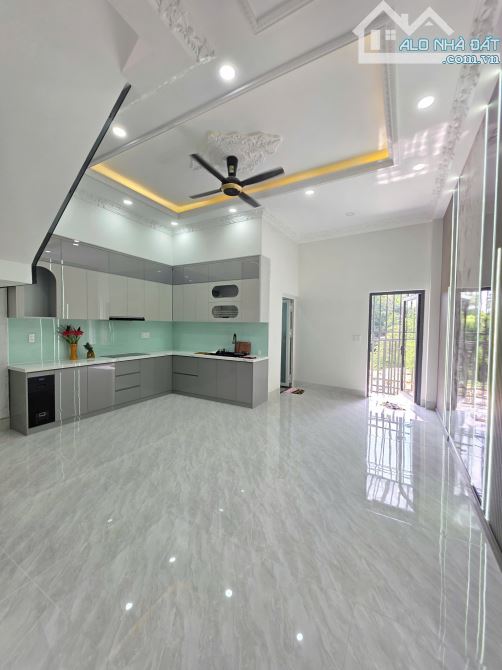 6,5Tỷ TL🔥Bán nhà 2Lầu 88m2 Mặt Tiền đường vào chợ Xóm Nghèo, kinh doanh_p.Dĩ An, Tp.Dĩ An - 6