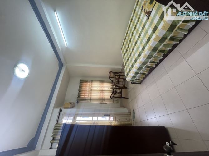 Bán nhà gần Lý Phục Man Q7 - 4x19 - 3 tầng - Hẻm 4m - Nhỉnh 6 tỷ - 6