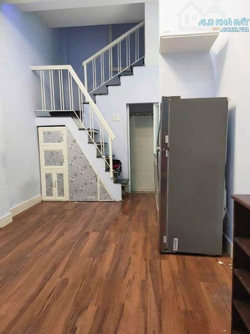 nhà đẹp, quận 3 cần bán gấp. hẻm 62 lý chính thắng quận 3. giá rẻ - 6