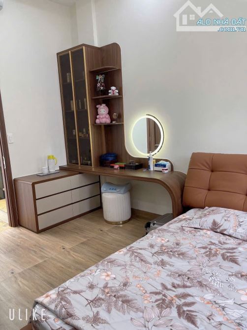 QUẬN 1 – MẶT TIỀN HUYỀN QUANG, P.TÂN ĐỊNH -NHÀ MỚI NỘI THẤT CAO CẤP - 60m²(4*14.5m) NH - 6